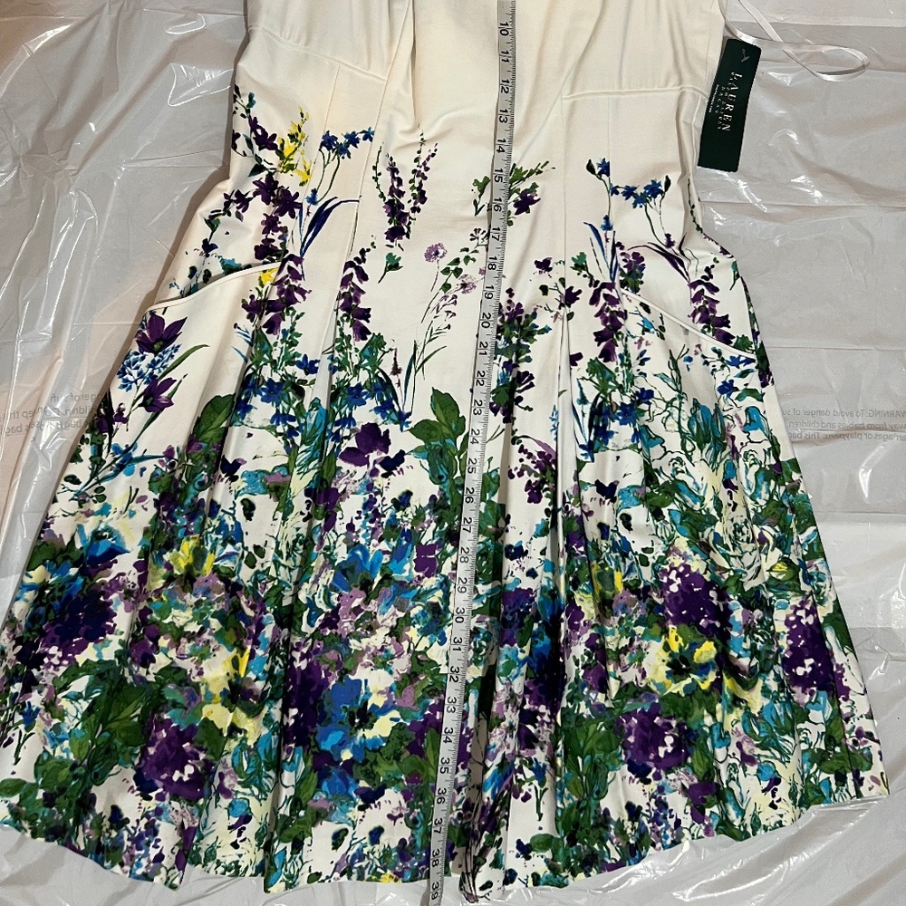 NWT Lauren Ralph Lauren Women’s Floral Fit & Flare Dress White Multi Size 14 - Picture 3 of 15